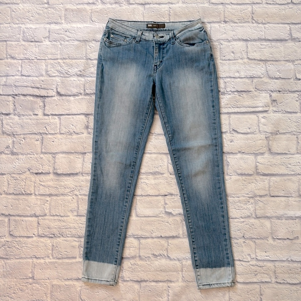 Levi’s Low Rise Denim Leggings Light Wash Blue Stretchy Denim Jegging Size 29